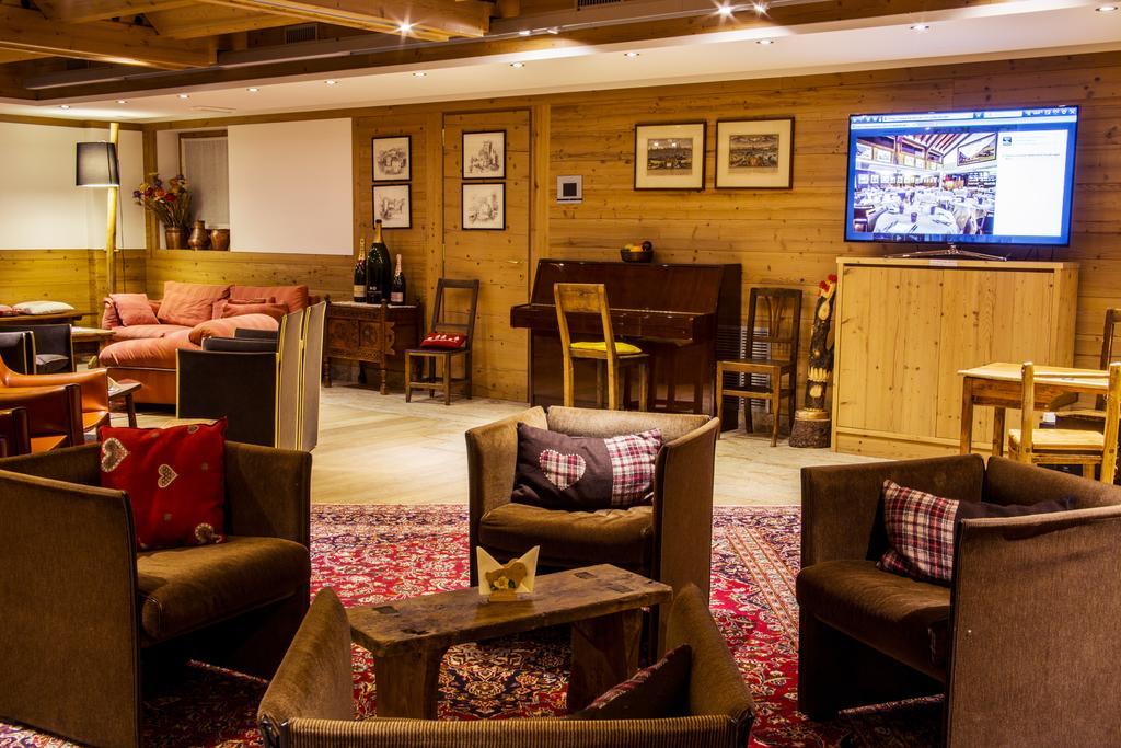 Hotel Pilier D'Angle & Wellness Courmayeur Exterior photo