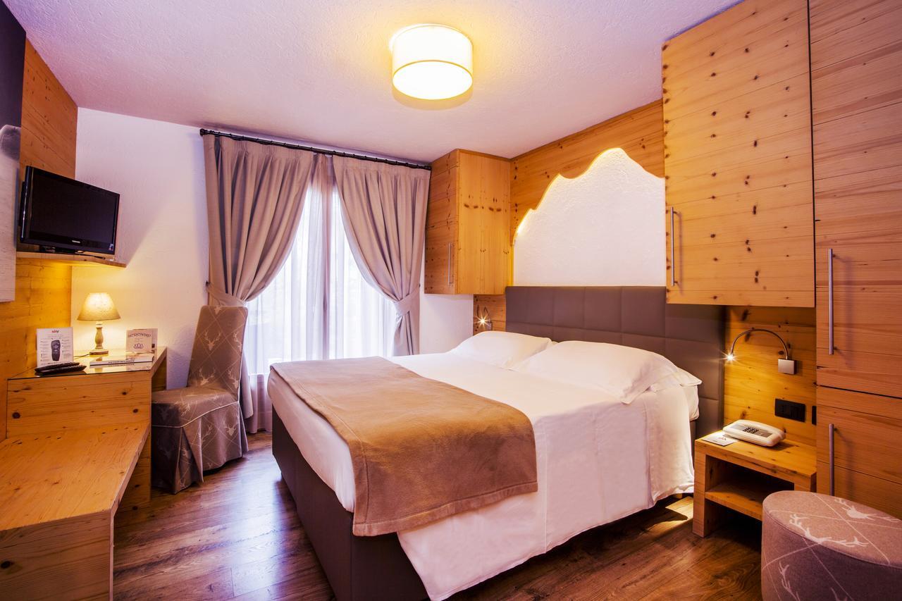Hotel Pilier D'Angle & Wellness Courmayeur Exterior photo